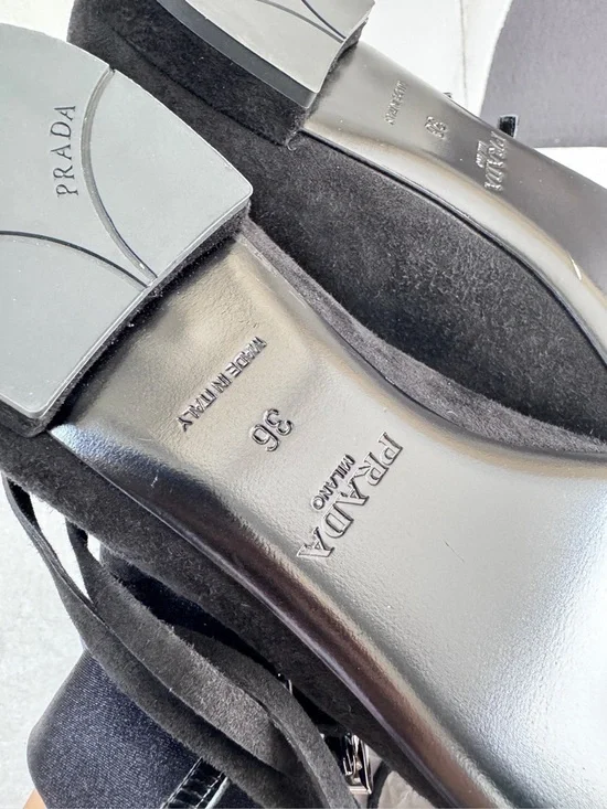 Prada | Suede Pointed Toe Lace-Up Flats Size 6 | Mint Condition | EU36 US6 - Picture 3 of 9